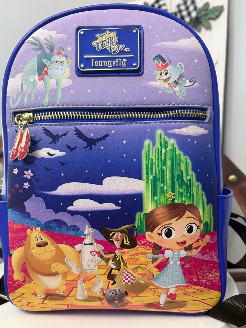 LOUNGEFLY Year 2021 Dorothy & the Wizard of Oz mini backpack 💚
